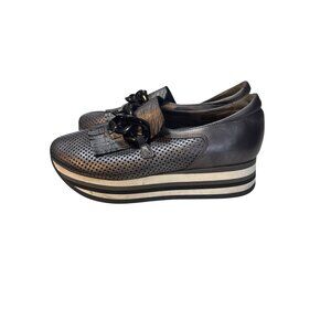 Softwave Comfort Perforated Gray Platform Loafers With Chain Detail & Contrast S